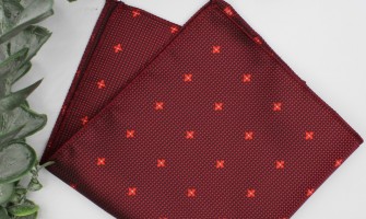 Αναβαθμίστε το Στυλ σας με το Μπορντό Ανδρικό Μαντήλι Τσέπης Κοστουμιού Με Κόκκινα Λουλούδια